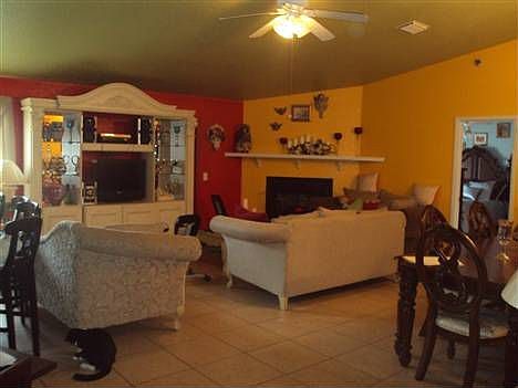 2nd image of 2879 SE Durrance St