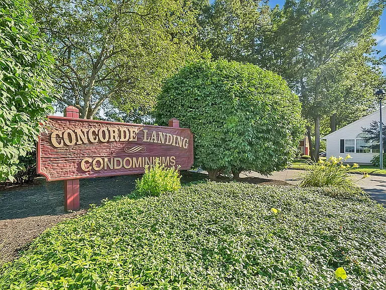 4 Concorde Way #4A3 — Photo 15