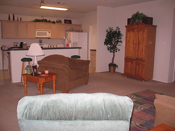 3rd image of 343 Meador Ln