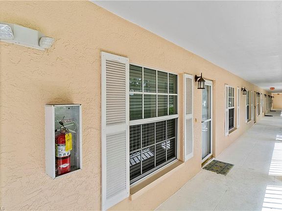 5th image of 781 Wiggins Lake Dr #1-202