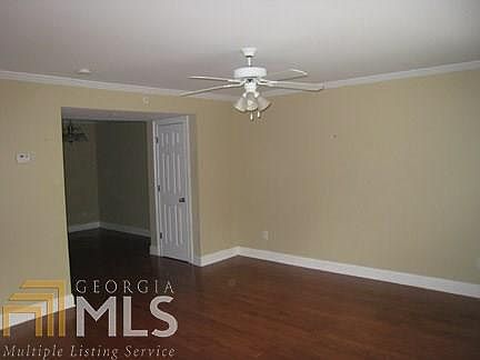 1st image of 30 Villa Ct SE #30