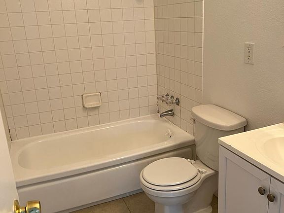 5th image of 6436 Casada Way APT A