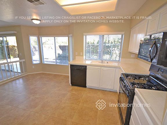 3rd image of 22570 La Jolla Cir