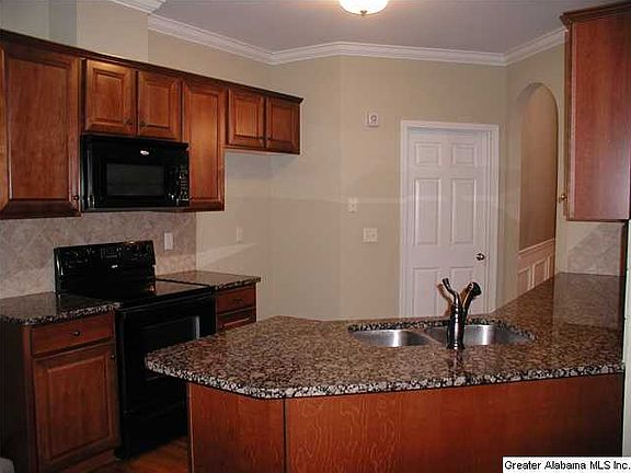 3rd image of 440 Lime Creek Bnd