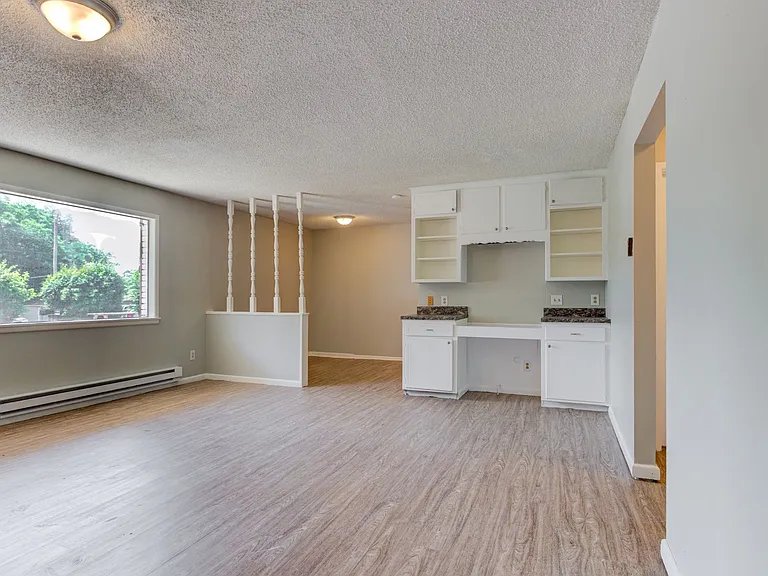 "The Grove" One & Two Bedroom Apartments — Photo 23