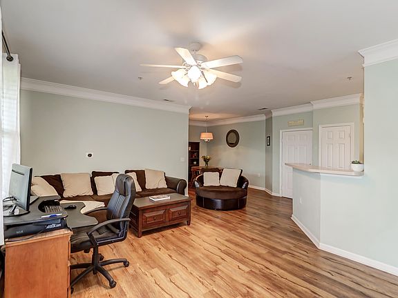 5th image of 1559 Cambridge Lakes Dr #304D