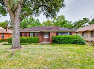7218 Ravehill Ln, Dallas, TX 75227