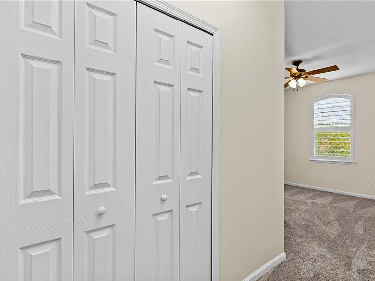 1201 E Redrock Ridge Ave — Photo 54
