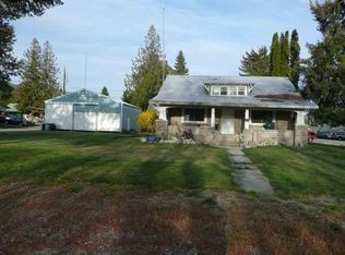 319 S Navarre St, Chelan, WA 98816