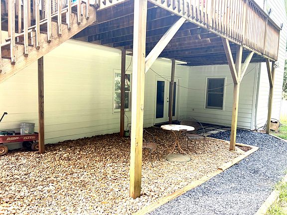 Lower Level Basement Apartment