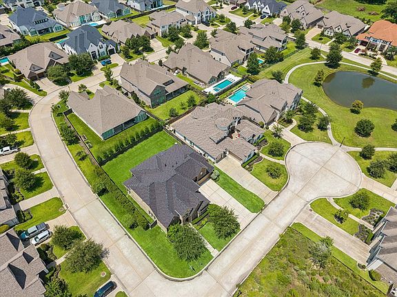 3rd image of 12810 Shire Mills Ct