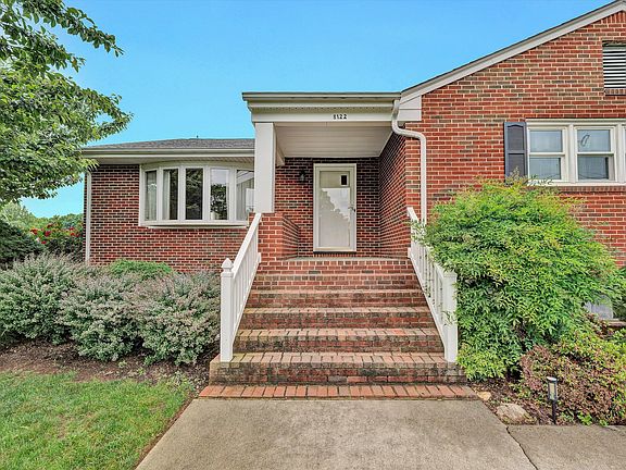 4th image of 8122 Deer Branch Dr