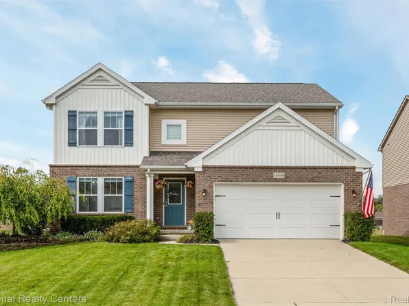 13456 Stamford Rd, Belleville, MI 48111