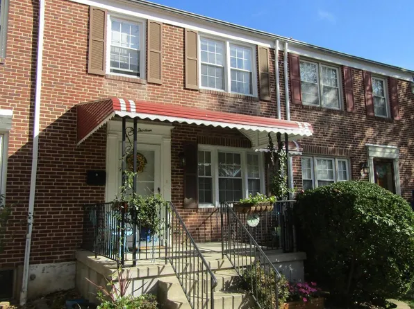 213 Medwick Garth W, Baltimore, MD 21228