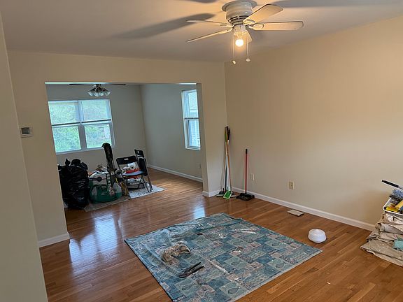 3rd image of 222A Margate Dr