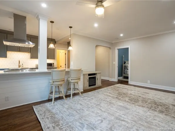 140 Summer St #1A, Stamford, CT 06901