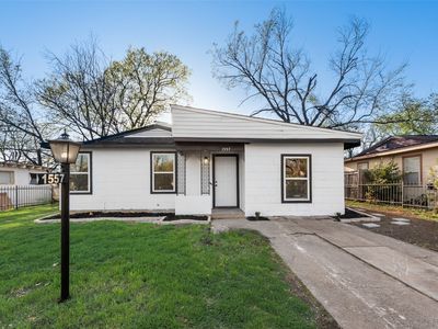 1557 Hamsted St, Fort Worth, TX, 76115