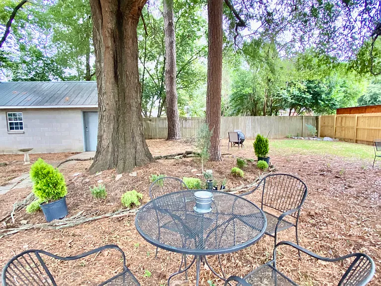 1217 Sunset Ave — Photo 31