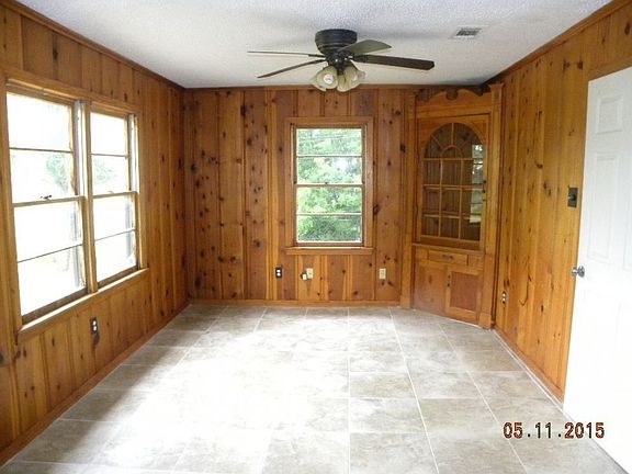 3rd image of 540 N Stefka Dr