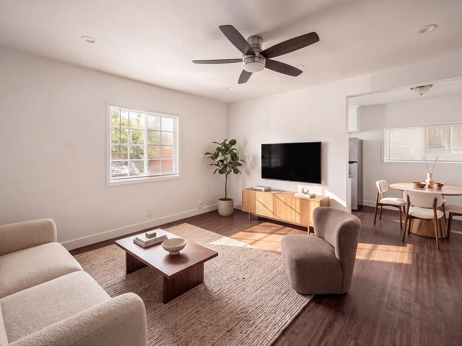 1 bed, 750 sqft, $1,975 — Photo 4