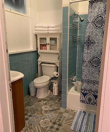 5th image of 1564 Annunciation St Unit 1