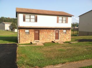 1318 Bramblett Blvd, Radcliff, KY 40160