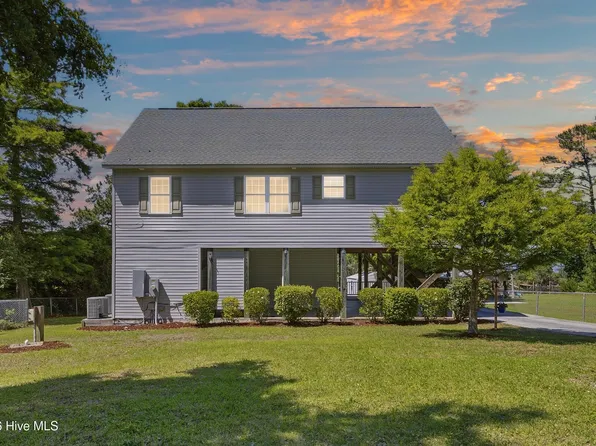 141 Sherrill Loop Road, Sneads Ferry, NC 28460