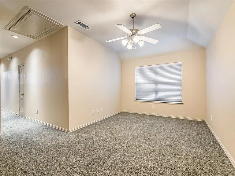 1475 Cambridge Dr — Photo 34