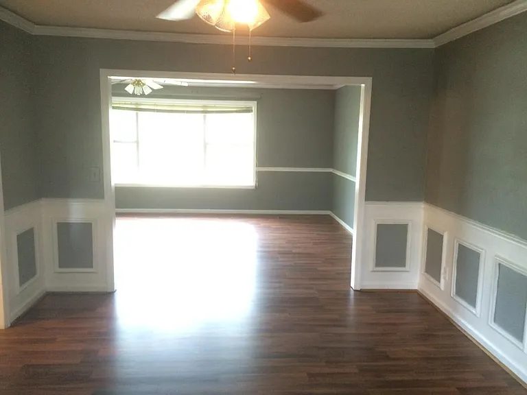 1703 Delano St — Photo 21