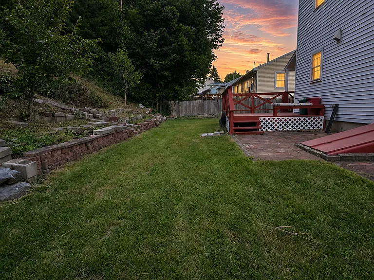 55 Parsons Hill Dr — Photo 26
