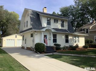 1417 N Prairie St, Galesburg, IL 61401