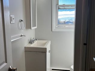 539 Ludlow St #2S, Fall River, MA 02721