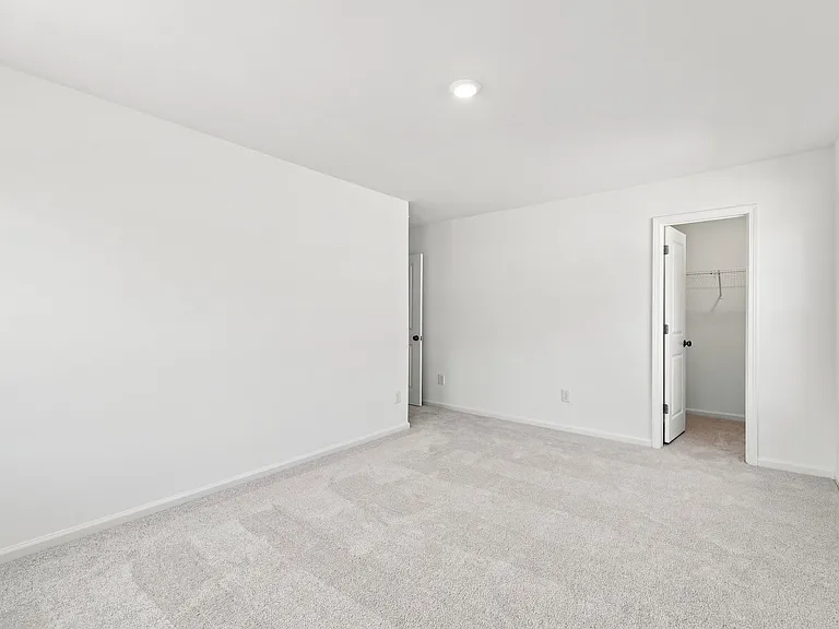 219 Deercroft Dr — Photo 16
