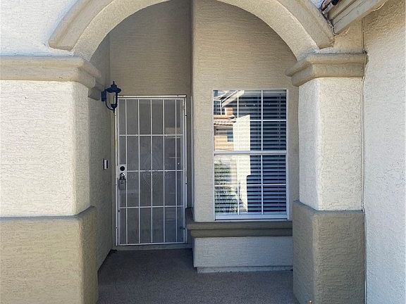 3rd image of 5129 Silhouette Ave