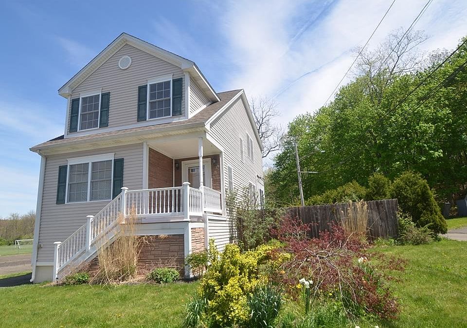 2nd image of 9 Talmadge Ave