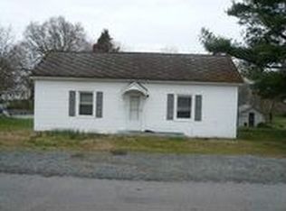 1409 Ridge Ave, Eden, NC 27288