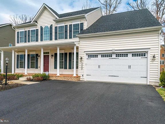 3rd image of 13782 Saint James Pl