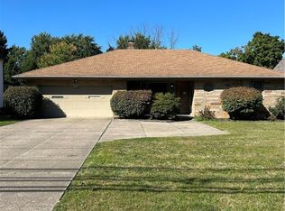 5287 Wilson Mills Rd, Richmond Heights, OH 44143