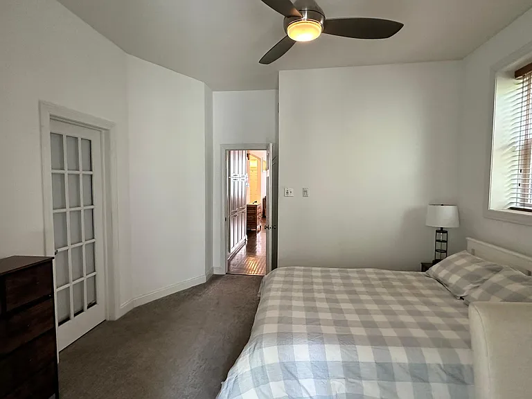 1119 W Belden Ave #1 — Photo 6