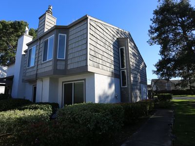 893 Erickson Ln, Foster City, CA, 94404