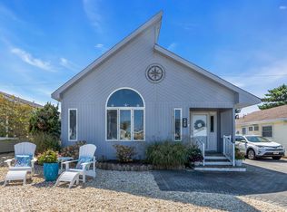 29 Las Vegas Rd, Lavallette, NJ 08735