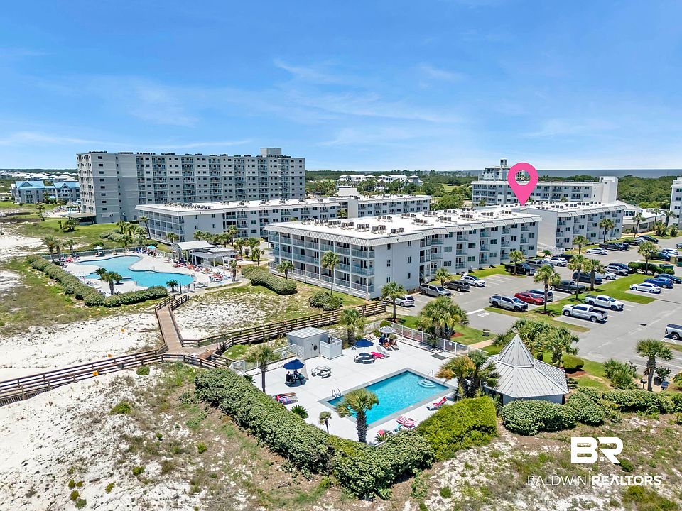 1st image of 400 Plantation Rd #2118
