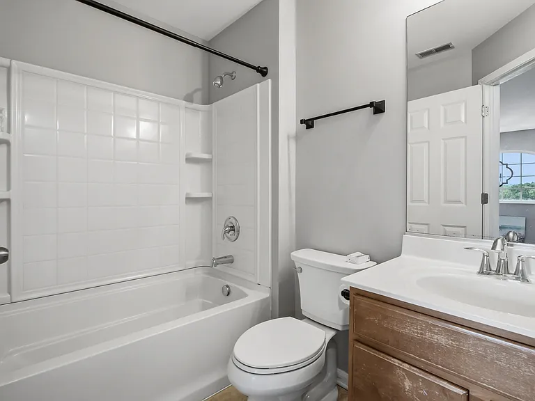 3339 Cameron Dr — Photo 22