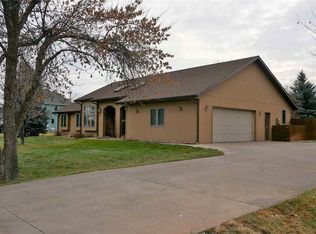 106 Clark Ln, Spearfish, SD 57783