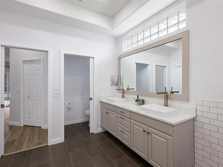 8009 Royal Birkdale Cir — Photo 53