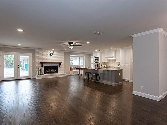 5th image of 14618 Tanglewood Dr
