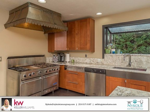 3rd image of 14118 228th St SE