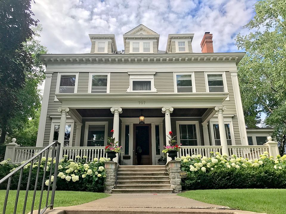 2nd image of 707 Goodrich Ave