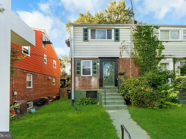 164 Elmira St SW, Washington, DC 20032