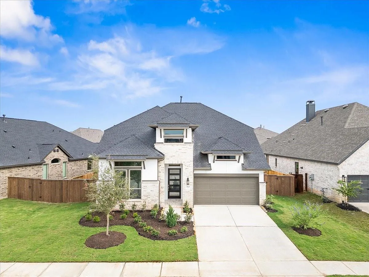 Building Photo - 7523 Mariposa Way